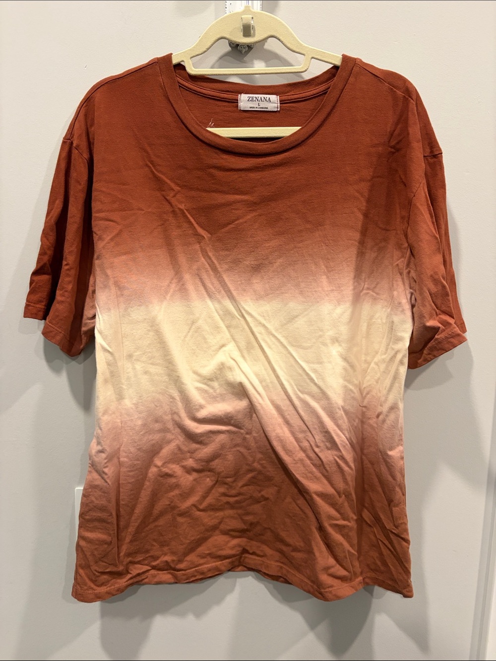 Zenana Outfitters Rust and Cream Ombre Short Sleeve Tee